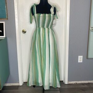 Dottie Green White midi Dress bow tie details smocked bust Size small